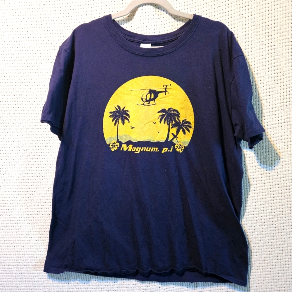 Navy Blue Magnum P.I. Graphic T-Shirt Retro Throwback Vintage